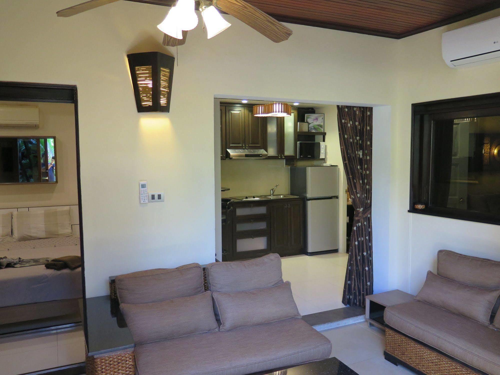 Le Viman Resort Pantai Jomtien Luaran gambar